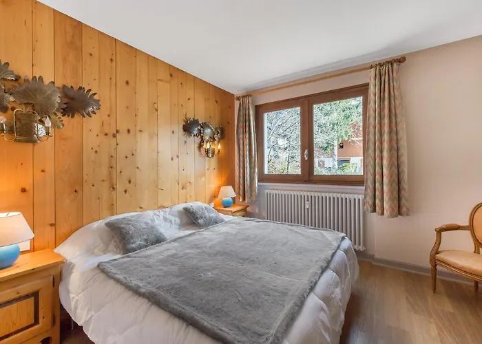 2 Pieces Au Coeur De Avec Balcon Et Parking - Fr-1-453-118 Διαμέρισμα *