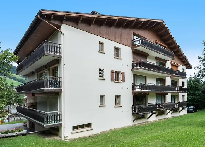 Διαμέρισμα 2 Pieces Au Coeur De Avec Balcon Et Parking - Fr-1-453-118 *